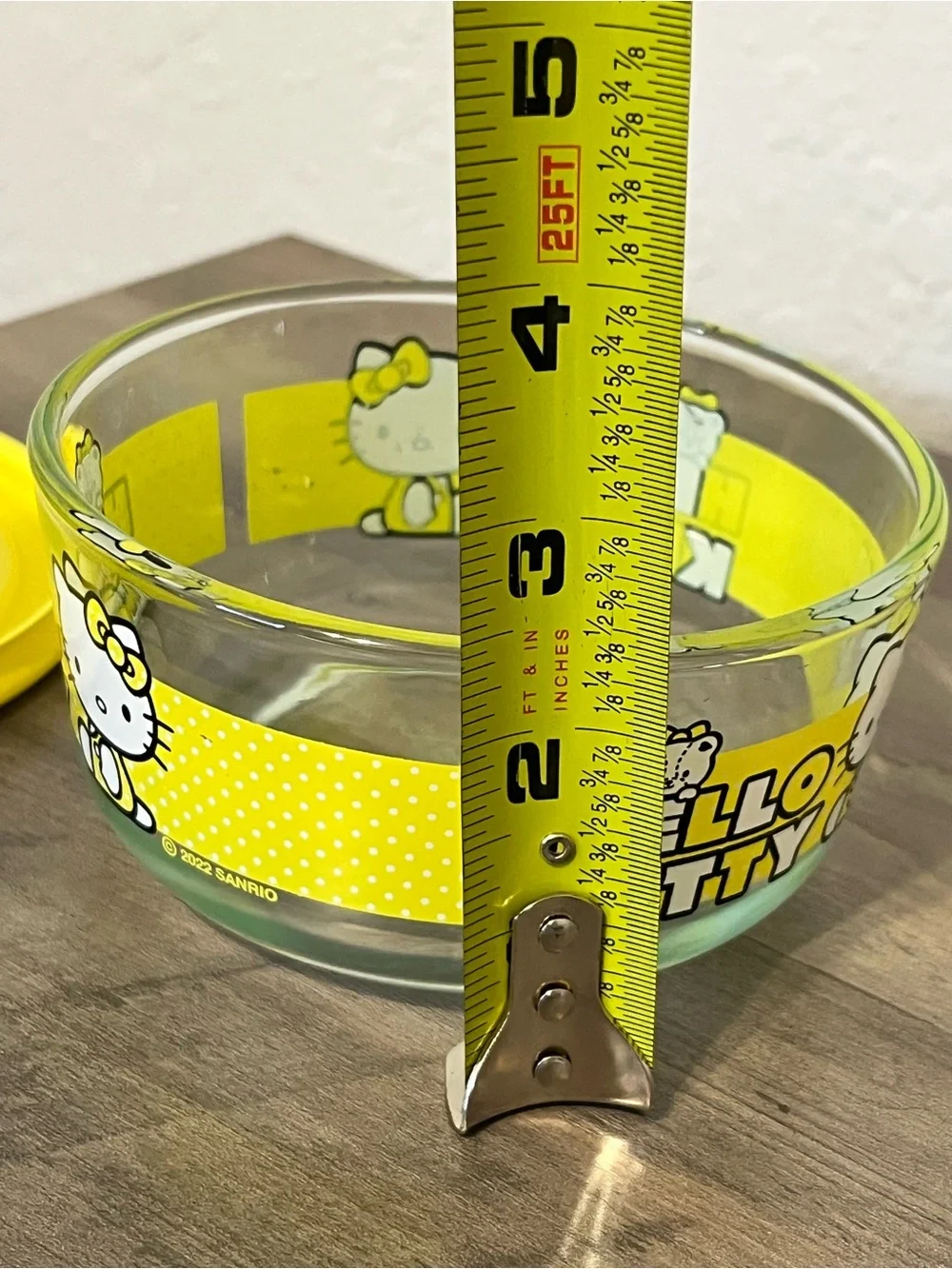 Pyrex Hello Kitty 1.5 Cup Glass Storage Bowl Yellow Lid Sanrio Kawaii Kitchen